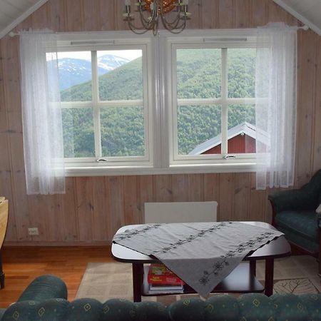 Apartmán Hesthaug Gard Eidsdal Exteriér fotografie