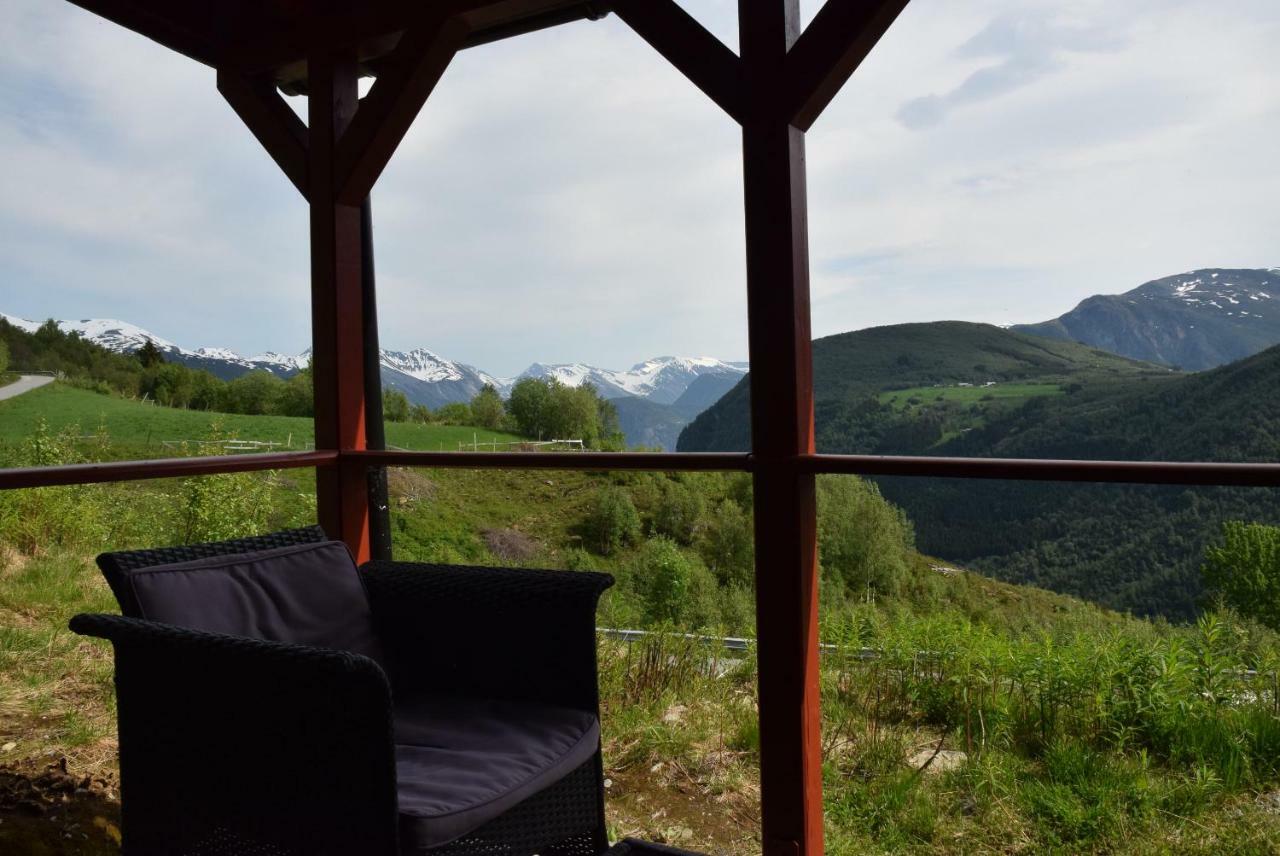 Apartmán Hesthaug Gard Eidsdal Exteriér fotografie